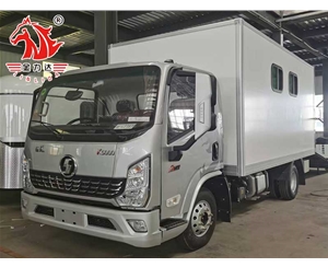 钦州自行式运马车